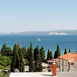 In With Sea View, Balcony, Air Conditioning, Wi-fi Appartement Duće