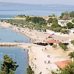 Appartement In With Sea View, Balcony, Air Conditioning, Wi-fi
