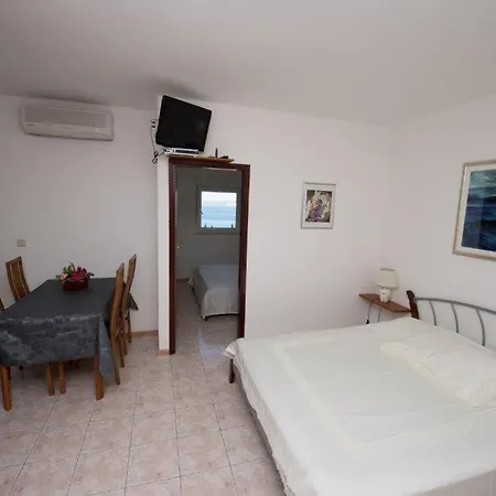 In With Sea View, Balcony, Air Conditioning, Wi-fi Apartamento